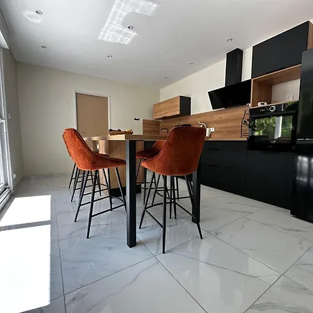 Maison D'hote, L Ecrin De La Boudiere, Immersive Et En Option