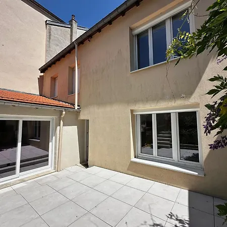 ベッド・アンド・ブレックファスト Maison D'hote, L Ecrin De La Boudiere, Immersive Et En Option ナンシー
