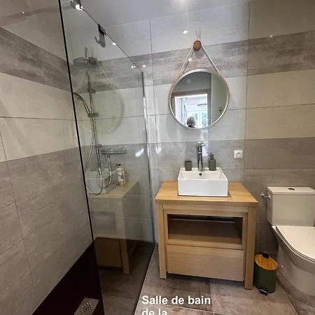 ベッド・アンド・ブレックファスト Maison D'hote, L Ecrin De La Boudiere, Immersive Et En Option ナンシー